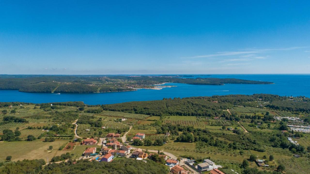 Villa Lenoir Врсар Экстерьер фото